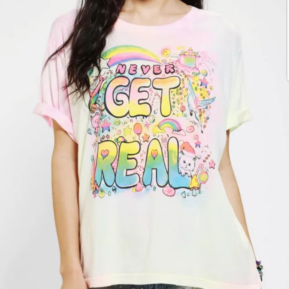 UNIF Pastel Graphic Tee - Short Sleeve